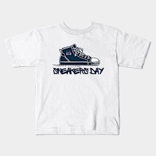 sneakers day's Kids T-Shirt